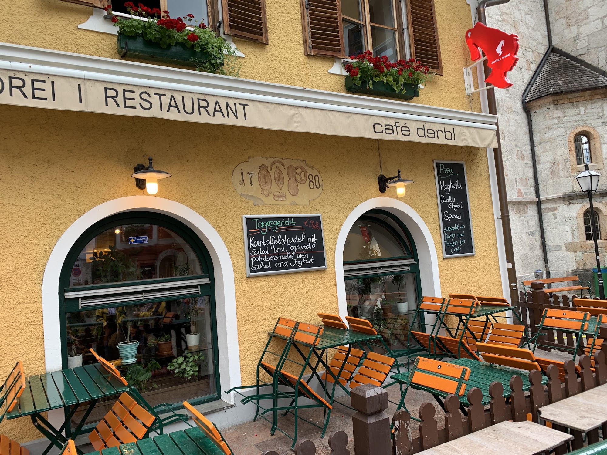 Exterior of Café Derbl on Hallstatt's market square